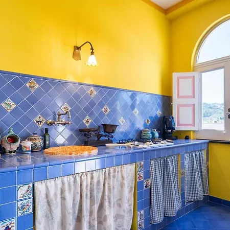 Garibaldi Villa Lipari (Isola Lipari)